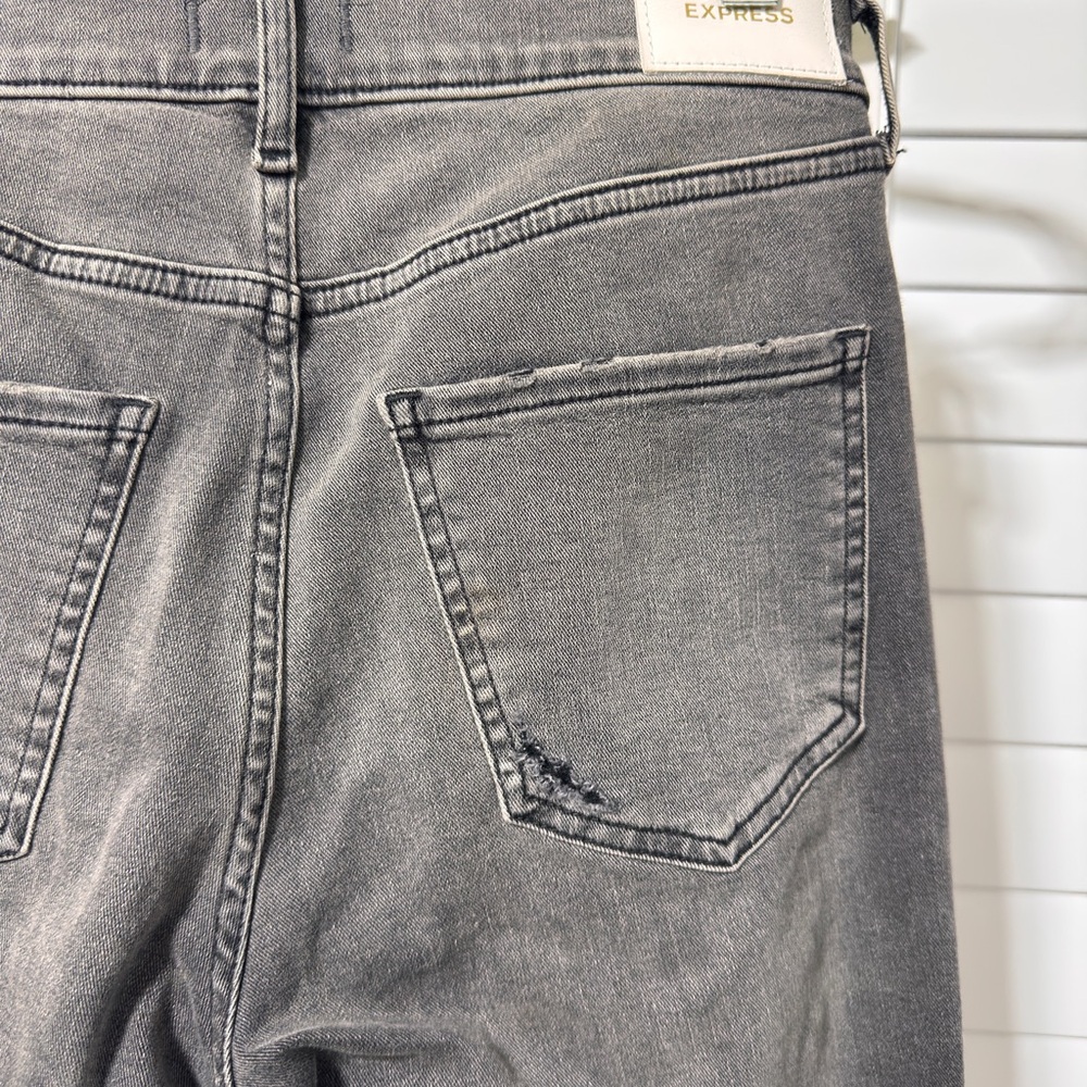Express Frayed Hem Women's Jeans in Charcoal - Picture 4 of 12